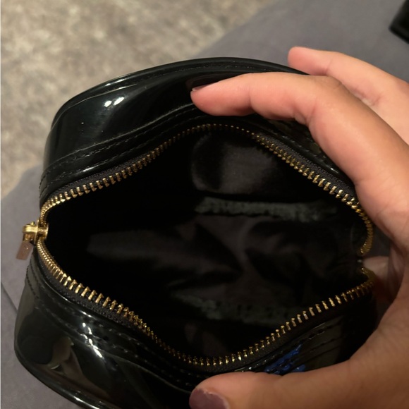 TORY BURCH Small Patent Faux Leather Black Bag Pouch Makeup Cosmetic Case - Picture 2 of 7